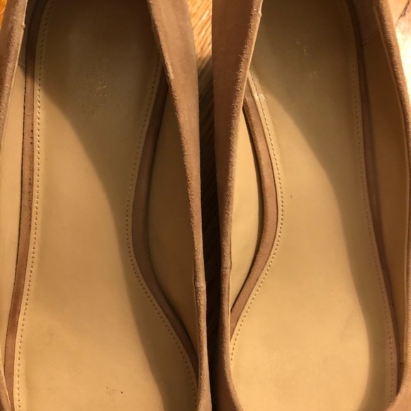 Michael Kors Beige Open Toe Bow Wedge Suede - Picture 5 of 8